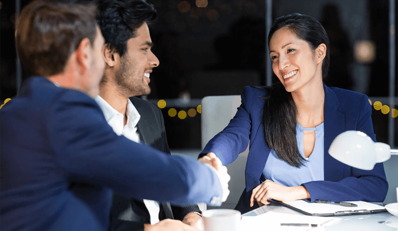 businessman-shaking-hands-with-colleague
